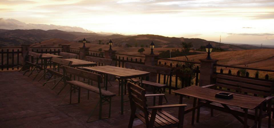 veranda del circolo della caccia monte vangelo